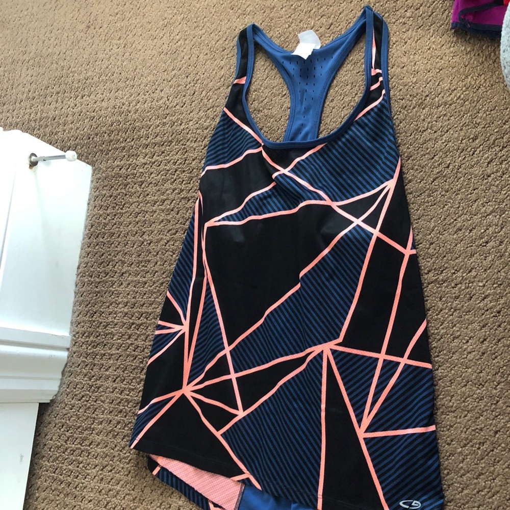 Workout tank top